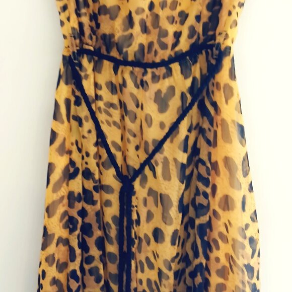 Annabelle Dress Loepard Print - Picture 2 of 9
